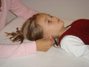 Craniosacrale Therapie, Cranio, Cranio fuer Kinder, Naturheilpraxis, Energiearbeit, Schläfenbein befreien, 